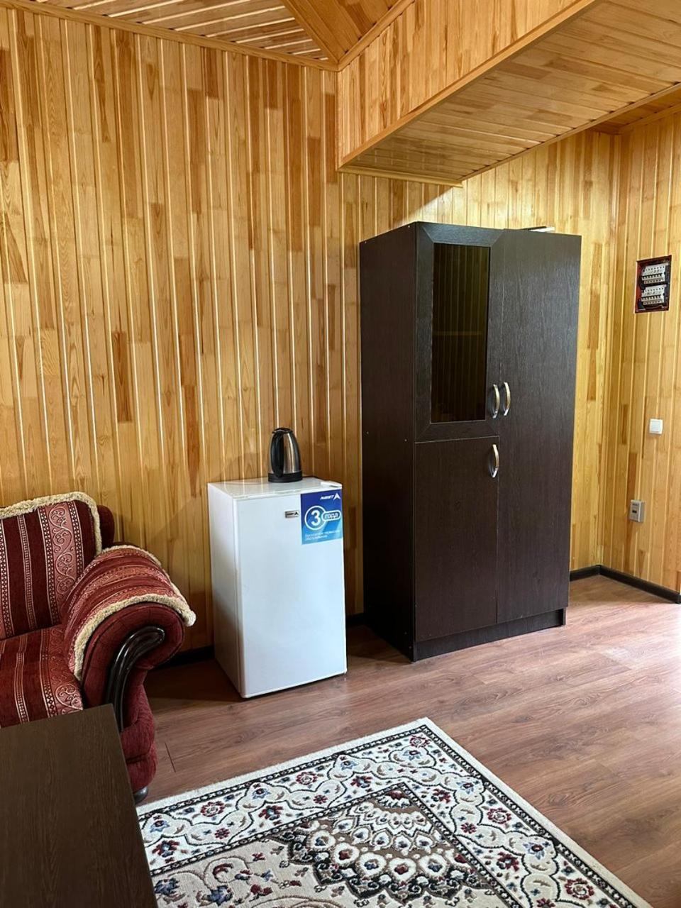 Отель Евразия Cholpon-Ata Bagian luar foto